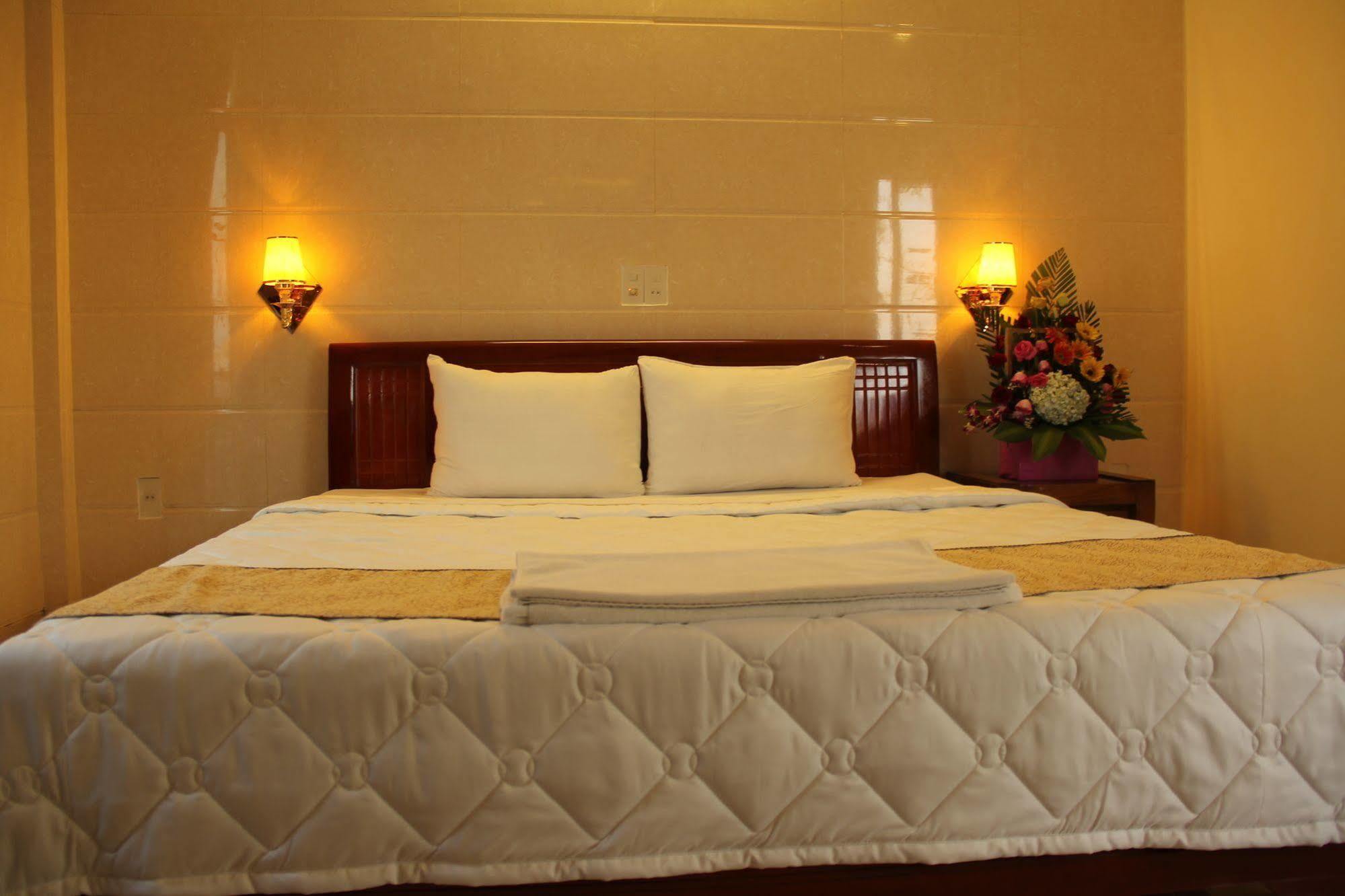 Hue Boutique Homestay Eksteriør billede