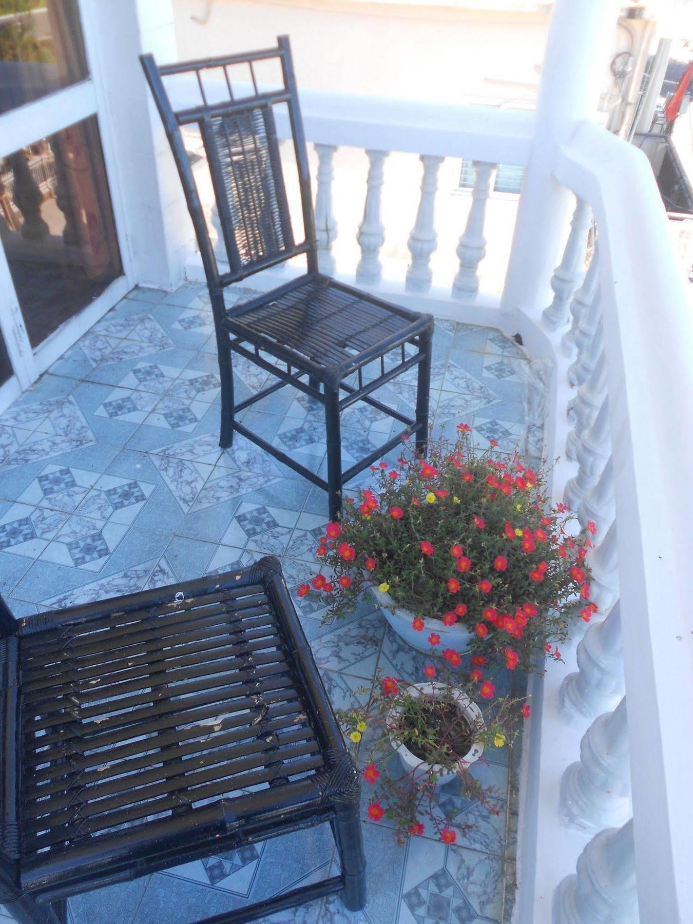 Hue Boutique Homestay Eksteriør billede